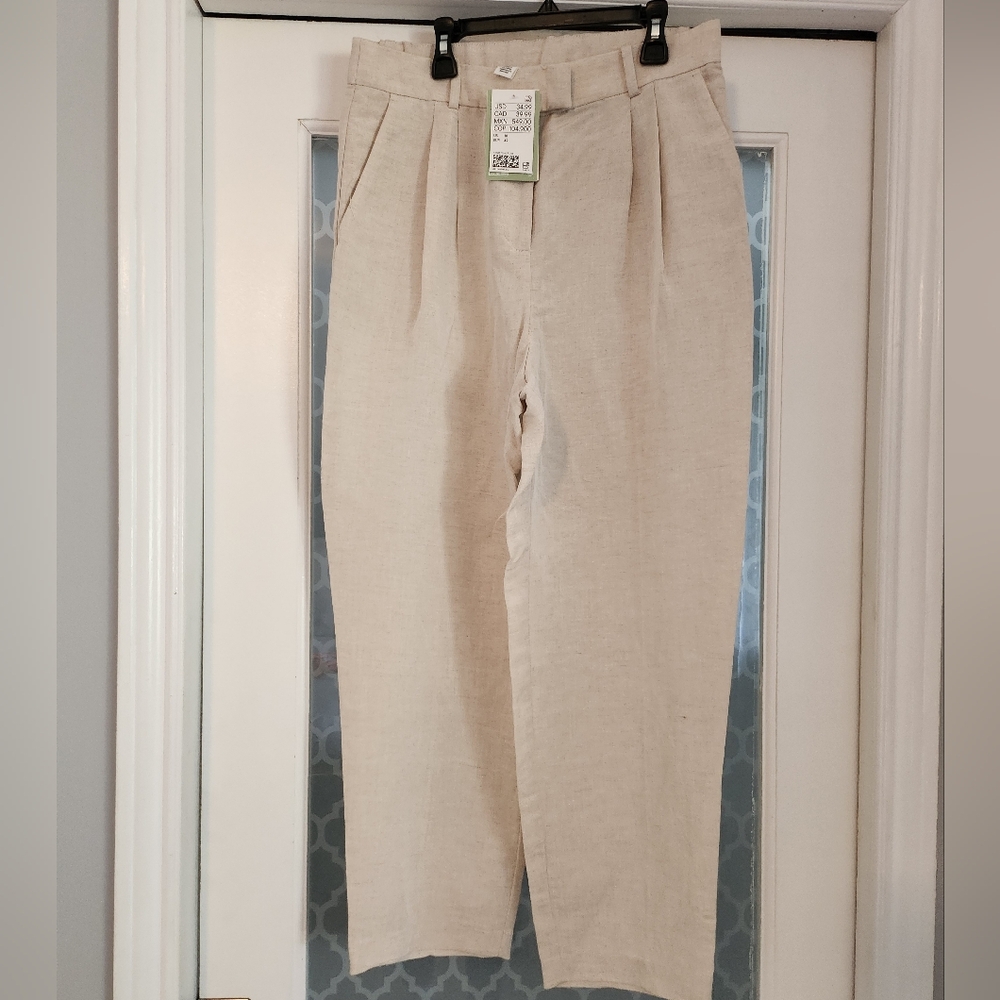 H&M Cream Cropped Ankle Pants